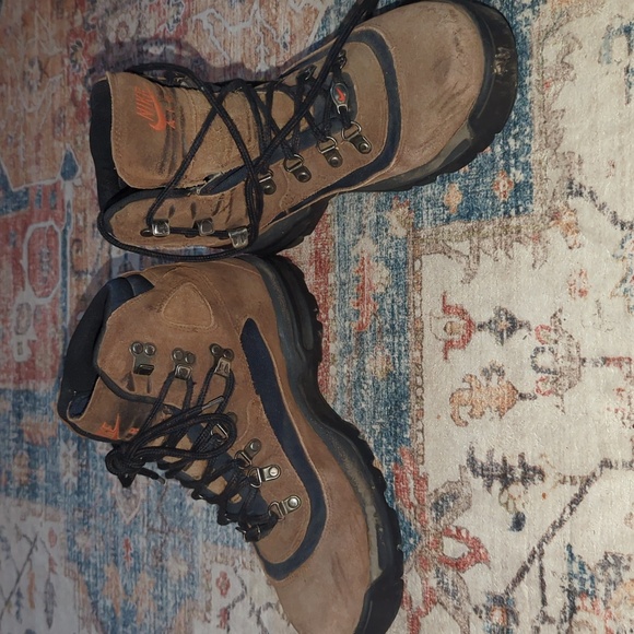 Vintage 90s Nike ACG Goretex Gen 1 Hiking Boots Brown Blue Size 9 Mens 950406 - Picture 2 of 4